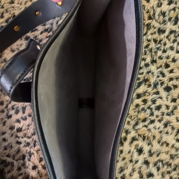 Cthru Vegan Bag and Bee Strap NWOT - Picture 3 of 6